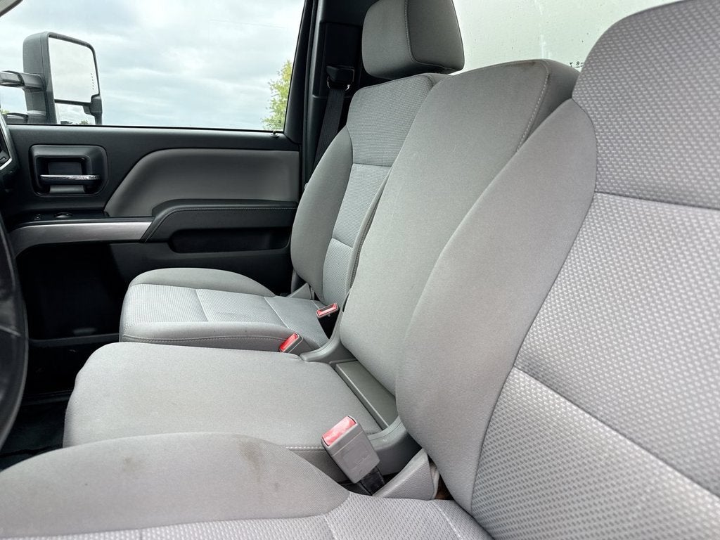 2019 Chevrolet Silverado 5500 HD LT