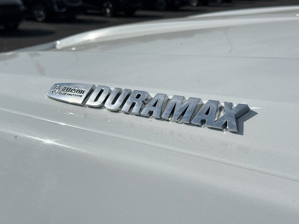 2022 Chevrolet Silverado 5500 HD Work Truck