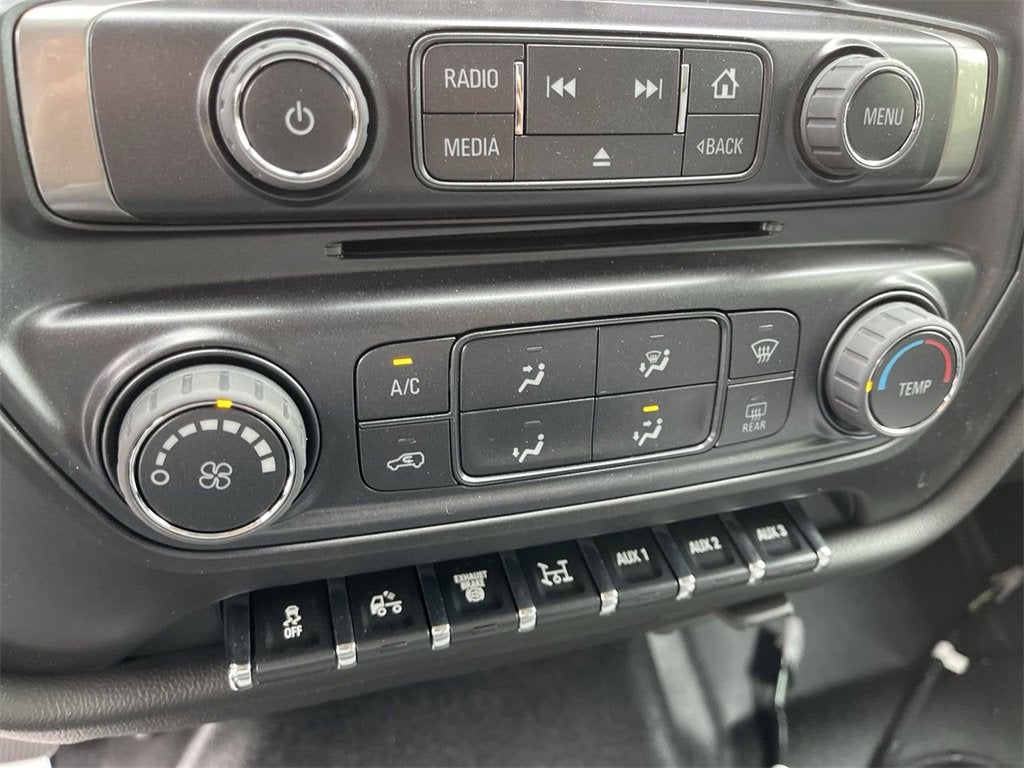 2024 Chevrolet Silverado 5500 HD Work Truck