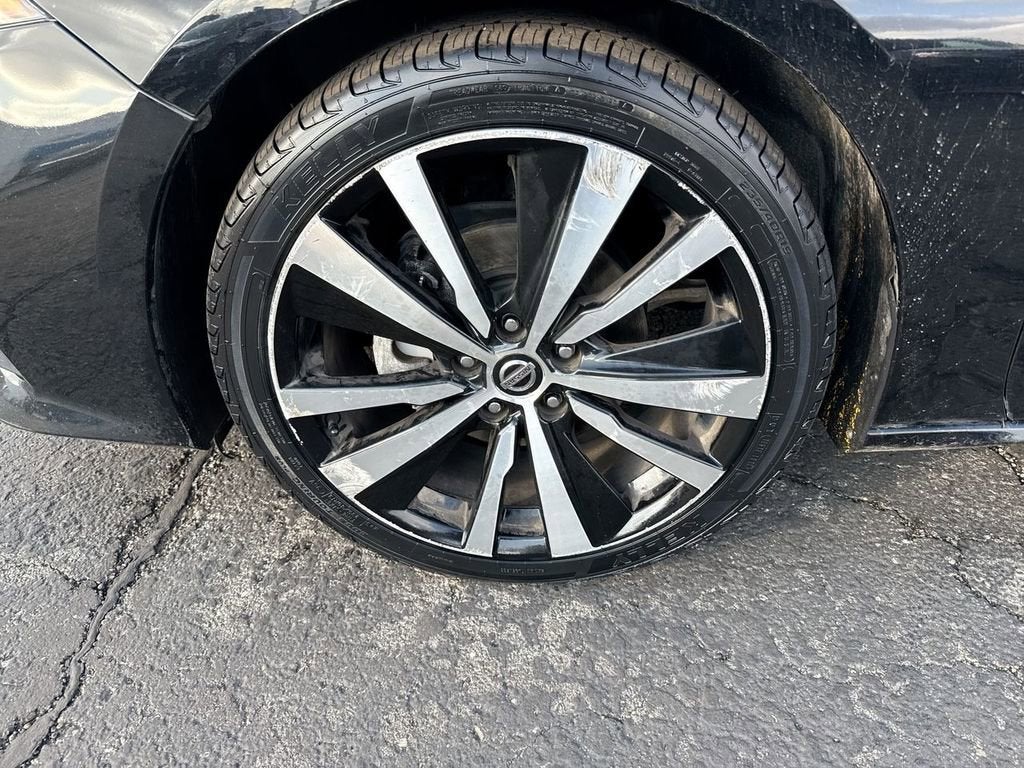 2021 Nissan Altima 2.5 SR