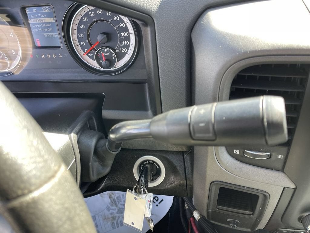 2018 RAM 3500 Tradesman Crew Cab 4x4 8' Box