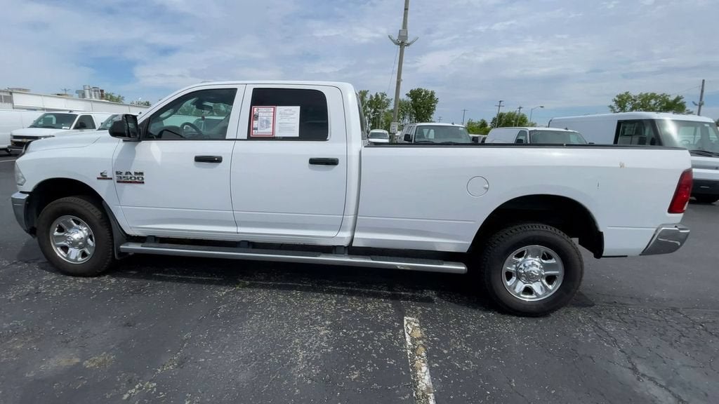 2018 RAM 3500 Tradesman Crew Cab 4x4 8' Box