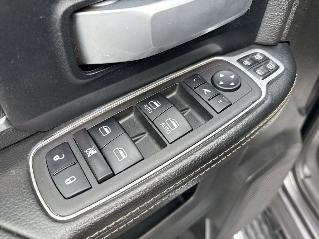 2024 RAM 3500 Big Horn Crew Cab 4x4 8' Box