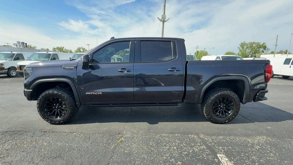 2023 GMC Sierra 1500 AT4X
