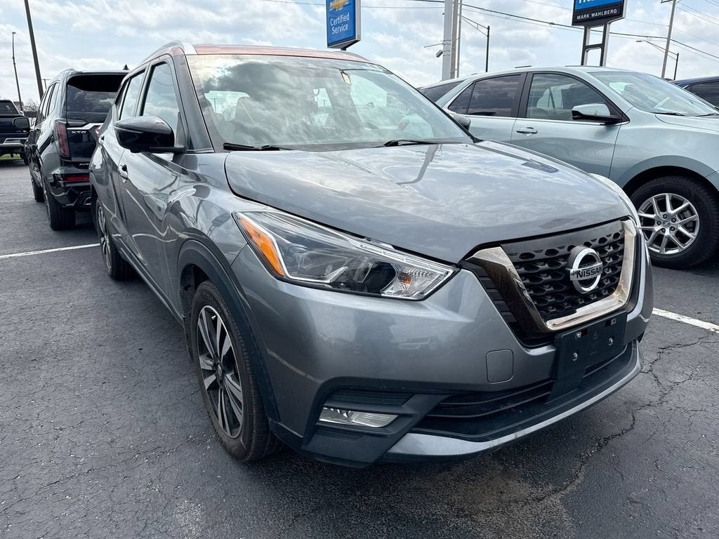 2020 Nissan Kicks SR