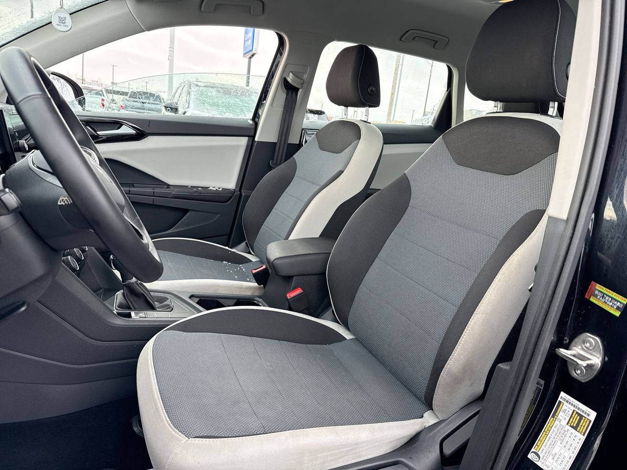 2025 Volkswagen Taos S