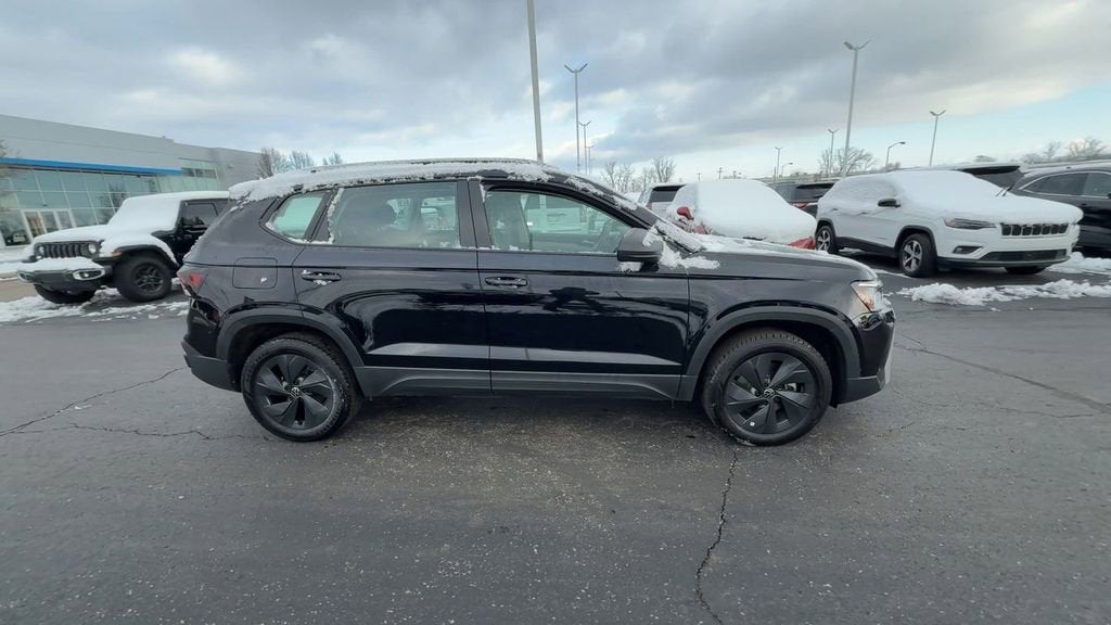 2025 Volkswagen Taos S