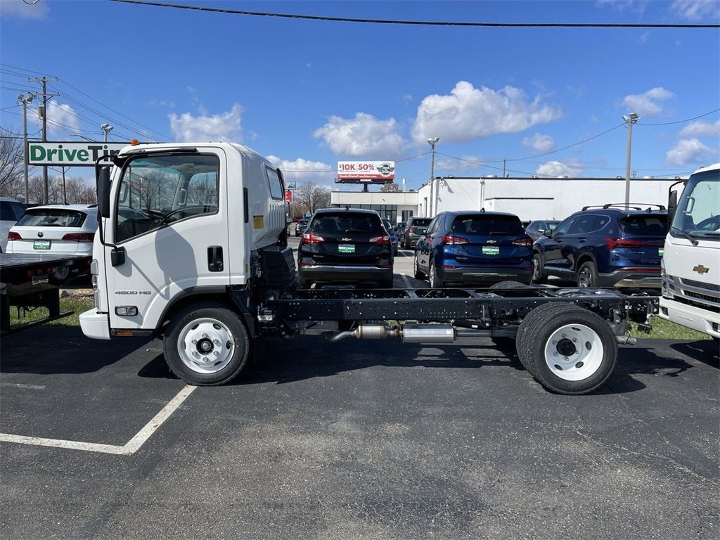 2024 Chevrolet Low Cab Forward 4500 4500