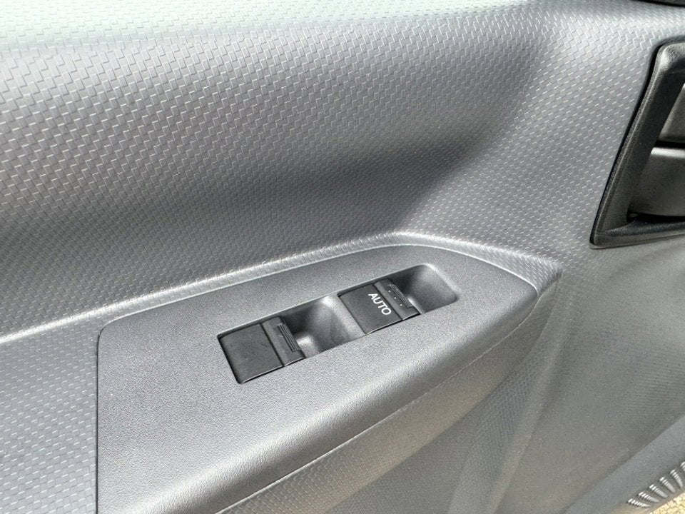 2024 Chevrolet Low Cab Forward 5500 XG 2WD Reg Cab 176