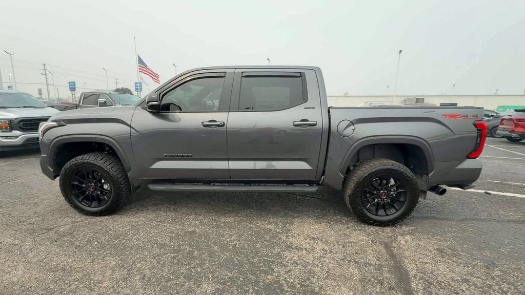 2026 Toyota Tundra Limited CrewMax 5.5' Bed