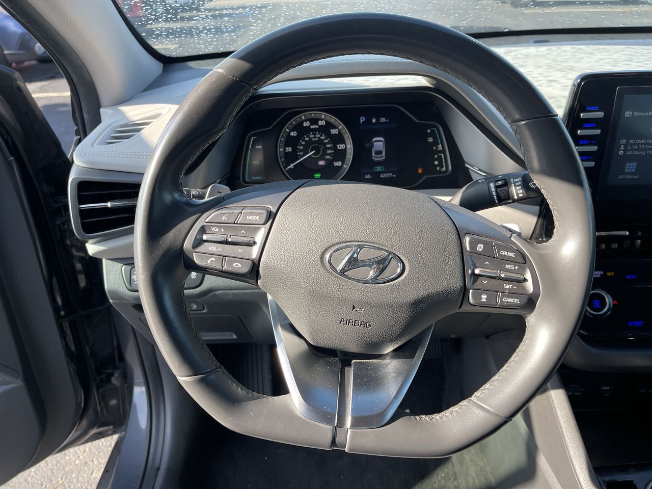 2020 Hyundai Ioniq Plug-In Hybrid SE