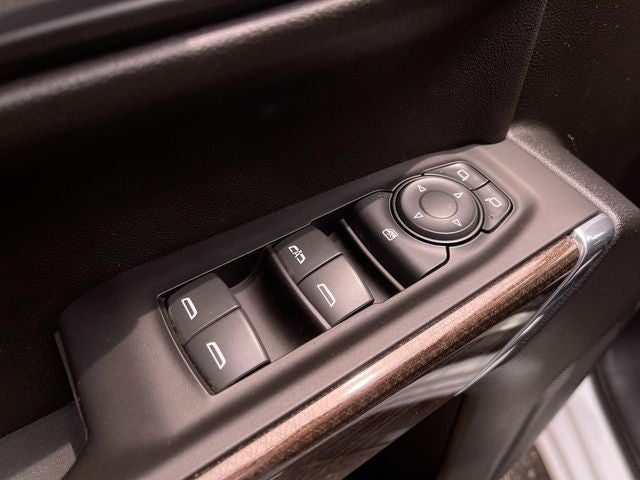 2022 Chevrolet Silverado 1500 LTD LT (2FL)