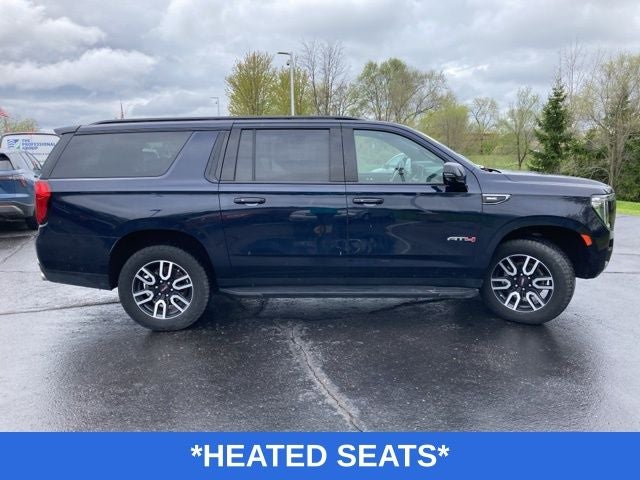 2022 GMC Yukon XL AT4