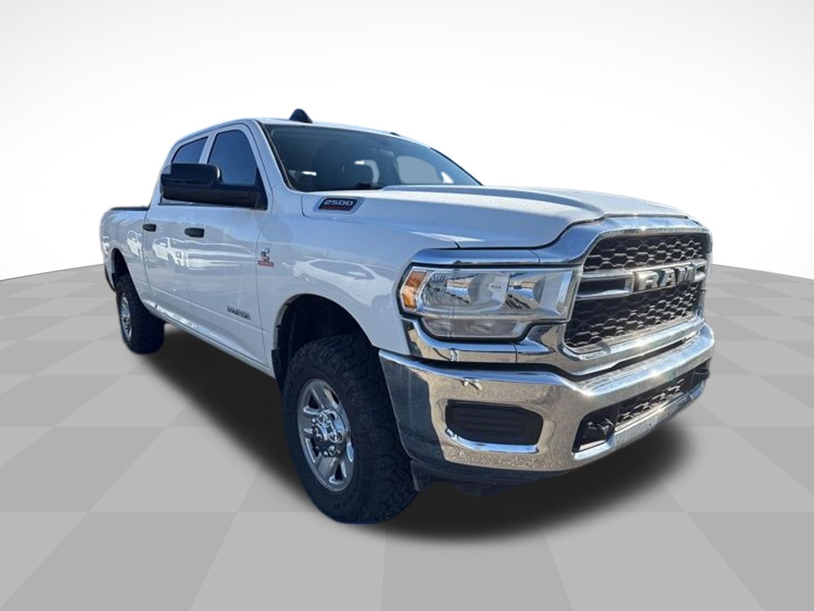 2020 RAM 2500 Tradesman Crew Cab 4x4 6'4" Box