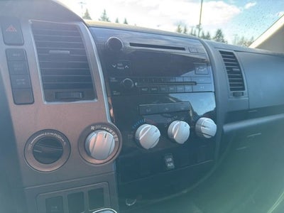 2012 Toyota Tundra Grade 5.7L V8