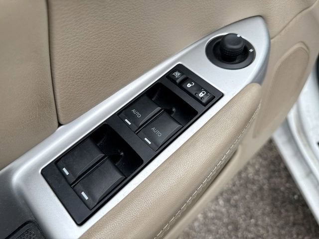 2013 Chrysler 200 Limited