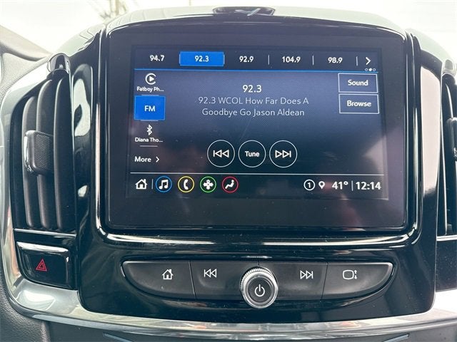 2023 Chevrolet Traverse LT Leather