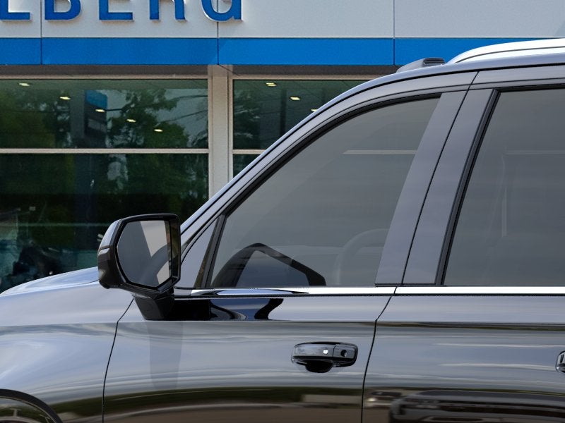 2027 Chevrolet Suburban LT