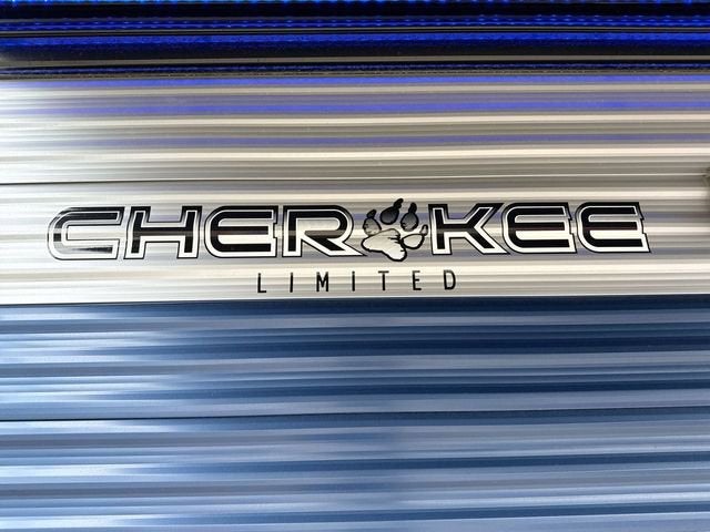 2023 CHEROKEE FOREST RIVER CHEROKEE NA