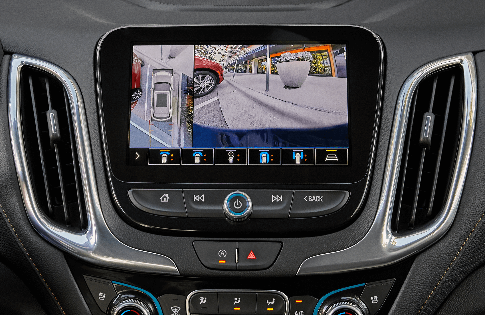 Chevy Silverado 1500 vs Chevy Colorado
