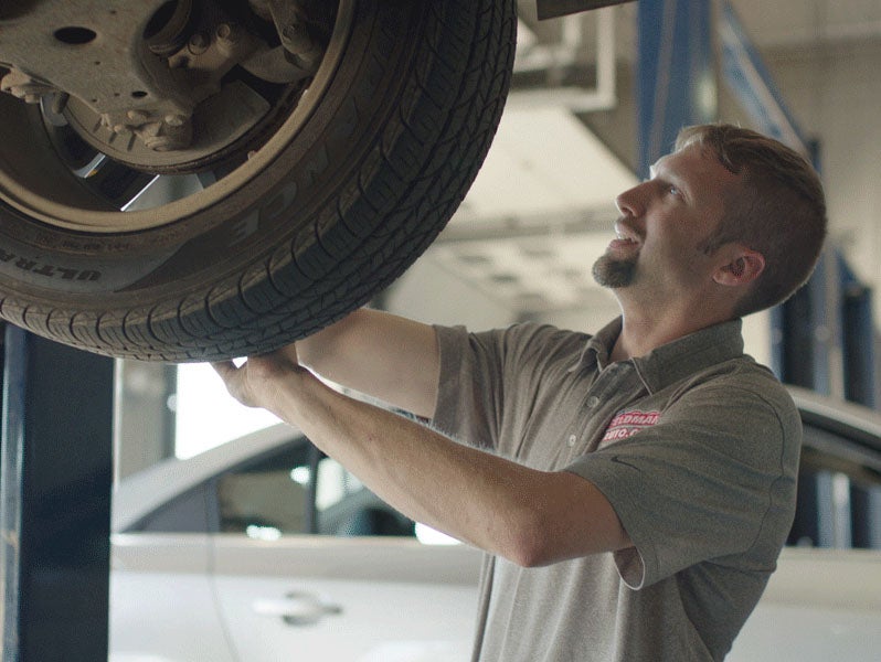 Service Technicians at Work | Feldman Chevrolet of New Hudson in NEW HUDSON MI